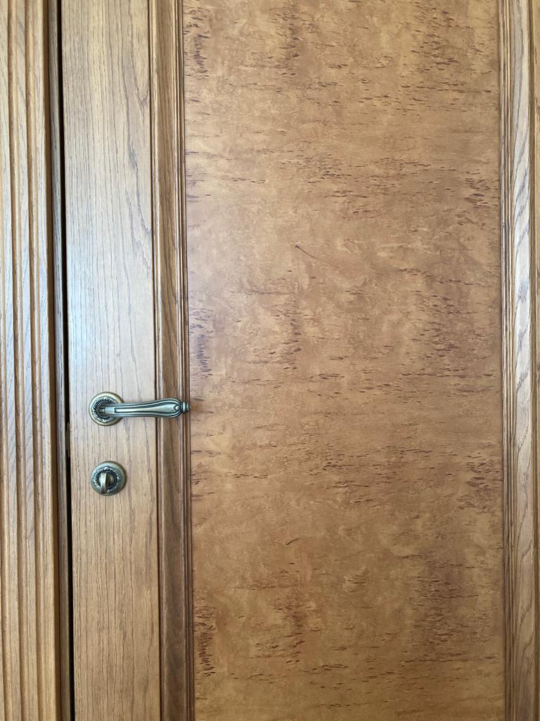 Нажимные ручки для деревянных дверей