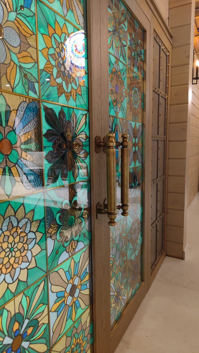 Витражные двери ГлоссВуд