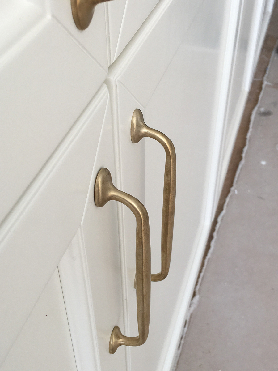 Фурнитура для дома