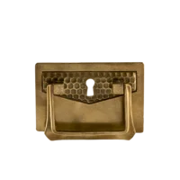 Мебельная ручка