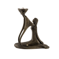 Подсвечник "Девушка с чашей"