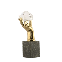 Сувенир "Рука с кристалом"